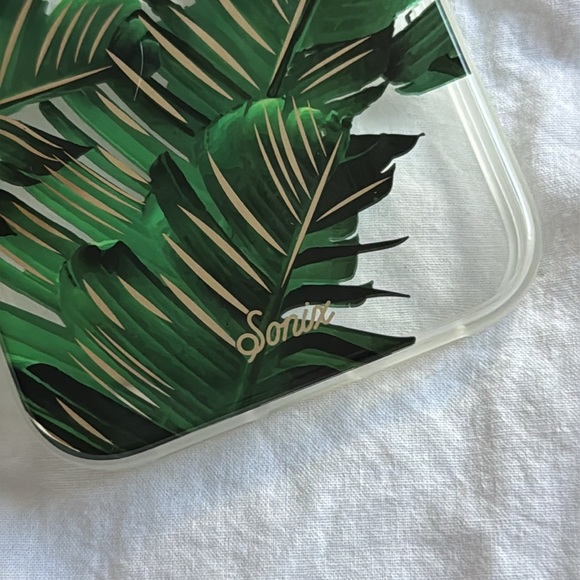 Sonix iPhone 15 Pro Max case - Picture 2 of 5